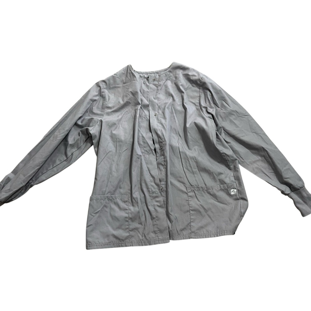 Buttersoft Gray Long Sleeve scrub top sz M gently used lightweight buttons nurse